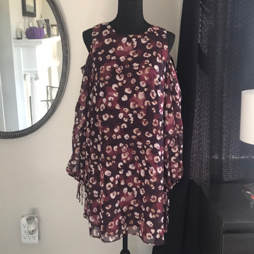 Vince Camuto leopard dress
